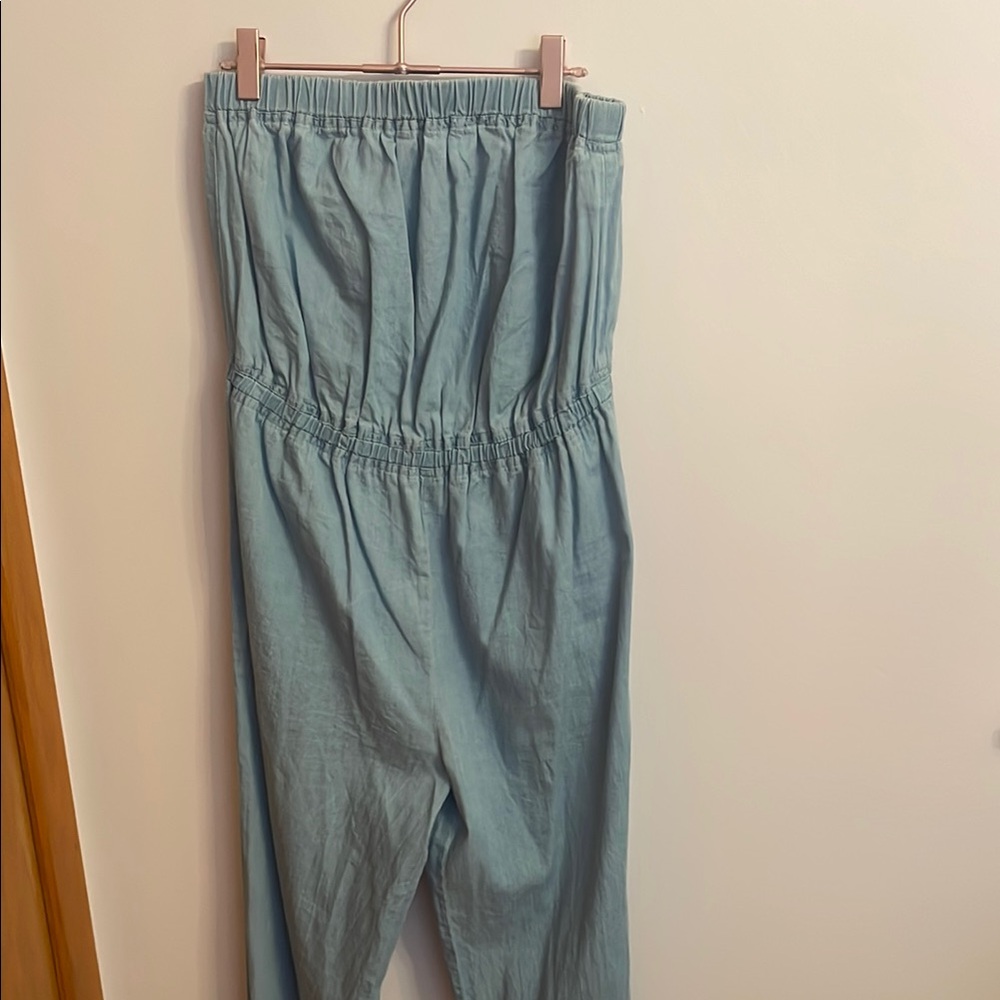 Jumpsuit - Picture 2 of 5